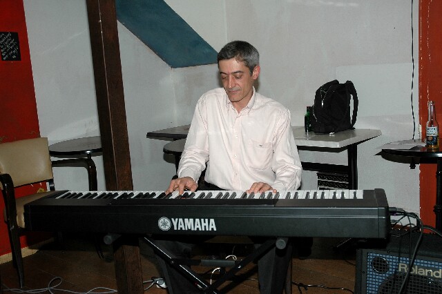 min 2006 06 06 latino 108
